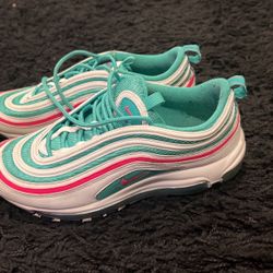 Pink White Turquoise Nikes Size 7 (men Size ) 