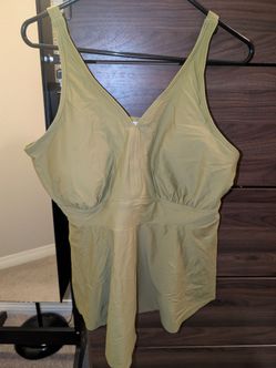 Women's Plus Size Bathing Suit