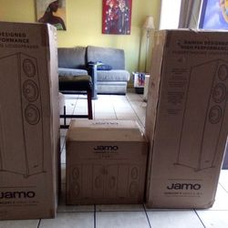 Jamo Home theatre system..