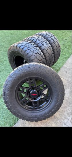 TRD rines nuevos llantas 33x12.50/17 usadas para Toyota Trovas de 6 Birlos