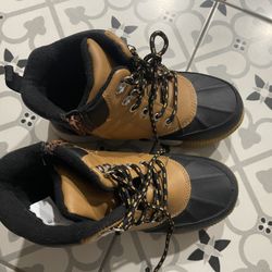 NEW - Kids Waterproof Boot