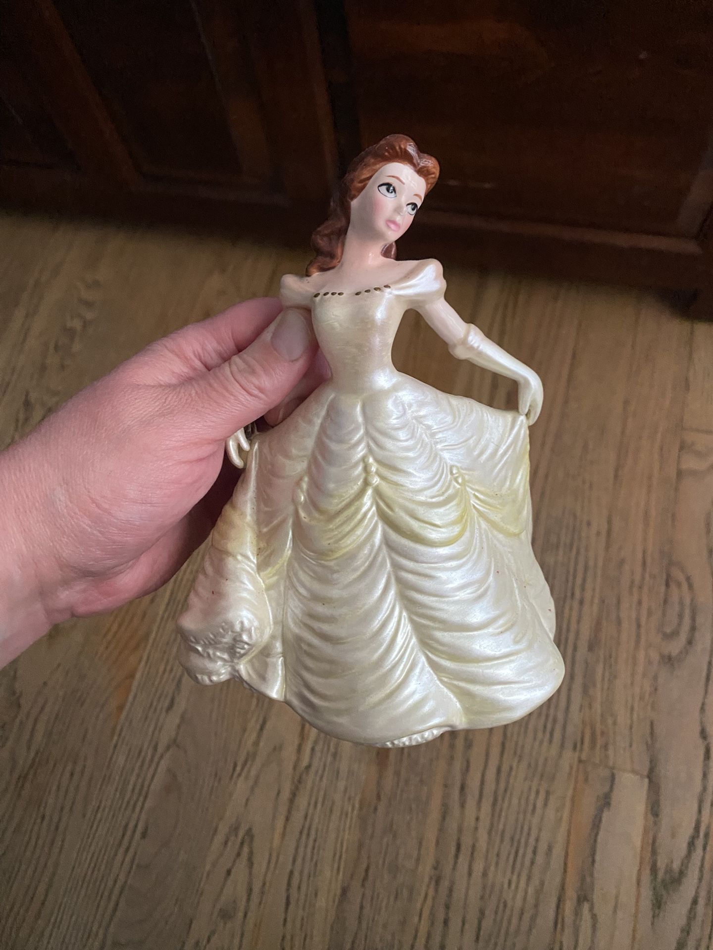 Walt Disney Belle From Beauty And The Beast Music Box