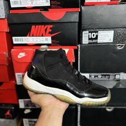 2016 Jordan Space Jam 11s size 6.5Y USED But Clean