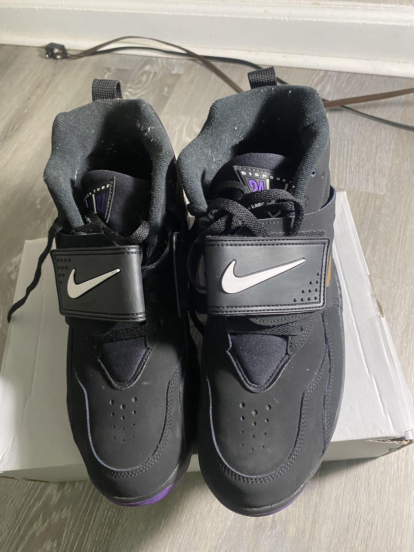 Retro Jordan’s And Nikes