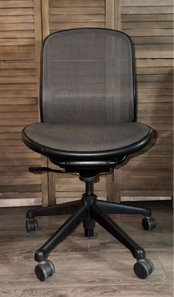 Knoll Chadwick office chair