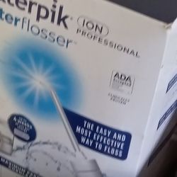 Waterpick NEW