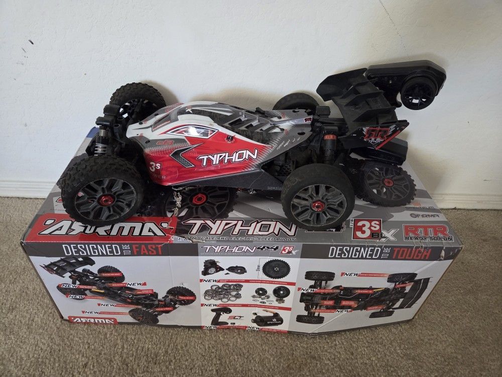 Arrma Typhoon 3s RC Car Basher