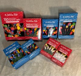 Holiday Style Christmas Light Sets – Lot of 7