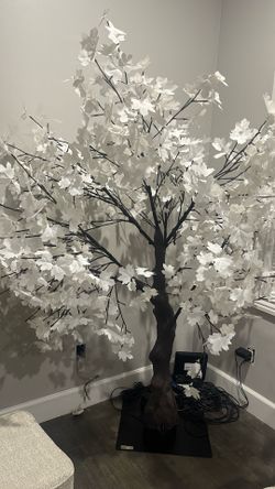 Decorative Light Up Tree