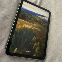 iPad Mini with AppleCare and Apple Cover