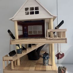 Crate & Barrel Tree Play House Kids 