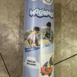 Bluey Imaginland Jumbo Play Mat With 2 Cars 5ft X 4ft Brand New 