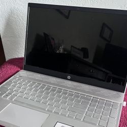 HP Pavilion Touchscreen Laptop