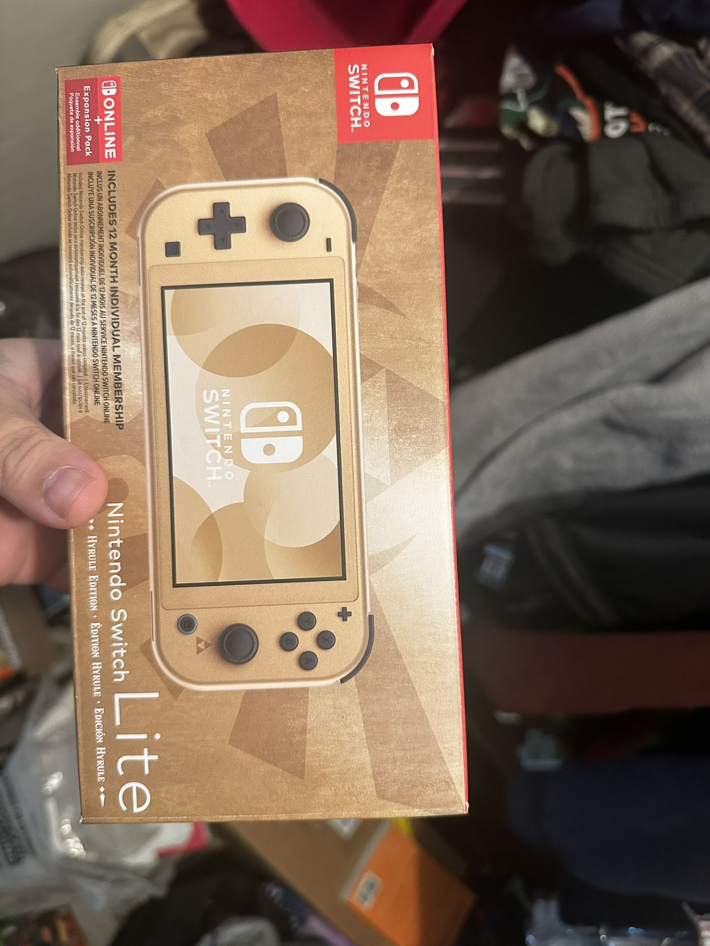 Zelda Switch Lite.