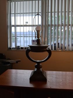 2 Lamps