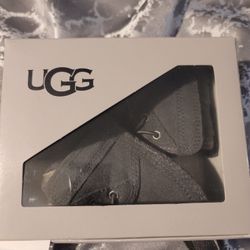 Newborn UGGS