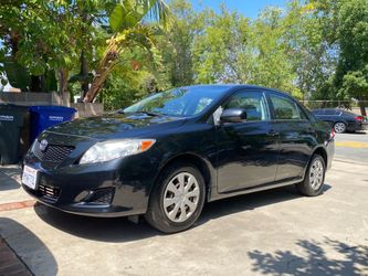 09’ Toyota Corolla (7,800 OBO)
