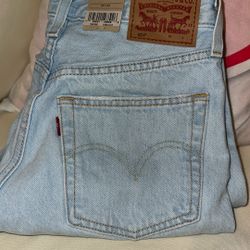 Women’s Levi’s Size 26