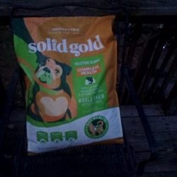 solid gold complete health 4-25lb bags