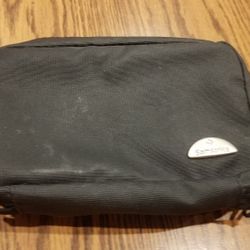 Samsonite black bag toiletries bag