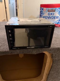 Soundstream VRCP-6S Double Din Car Stereo