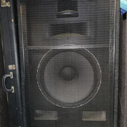 1 Peavey DS 1803 USA Made 3-way 18" Woofer 
