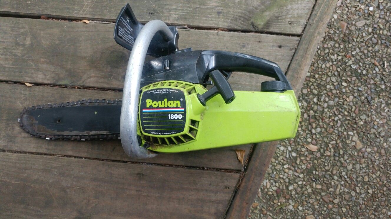 Poulan chainsaw