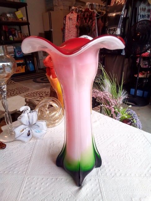 Stunning! 'Jack In The Pulpit' Vase, Immaculate!   Now $70! was $95
