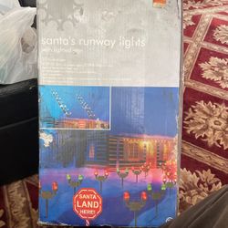 Santa’s Runway Lights With Sign (Open Box)