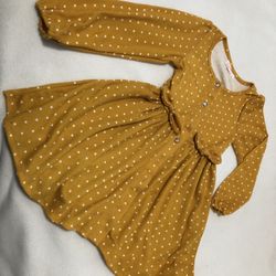 Little girls size 5 Dress By Young Hearts, Deep Mustard W White polka dots, Bows, Rhinestone Heart Buttons