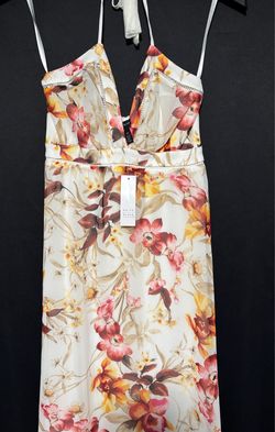 *NWT* White House Black Market high-low dress