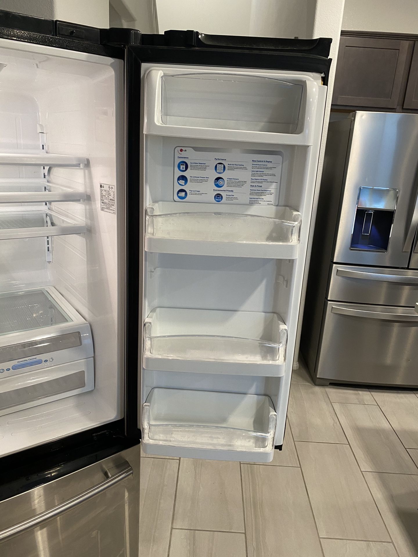 LG Stainless steel Refrigerator for Sale in North Las Vegas, NV OfferUp