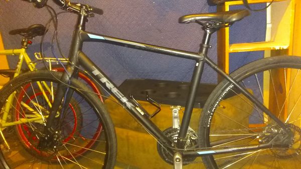 Trek Fx2 Carbon Fiber Hybrid Bike For In Tucson Az Offerup Trek Fx2 Carbon Fiber Hybrid Bike