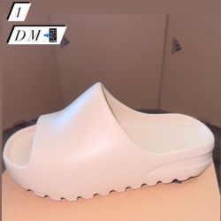 Yeezy Slide Bone