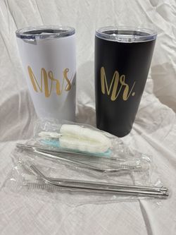 New Mr. & Mrs. Dual Drink Tumblers w Straws