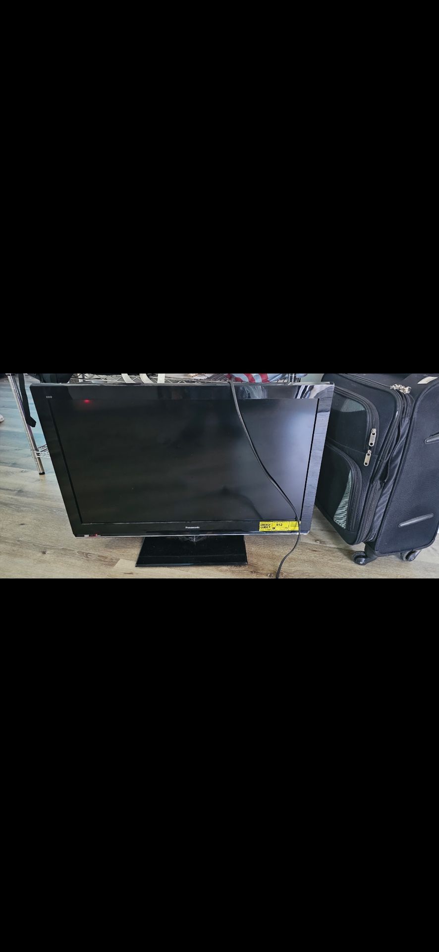HDMI Tv. Works Great