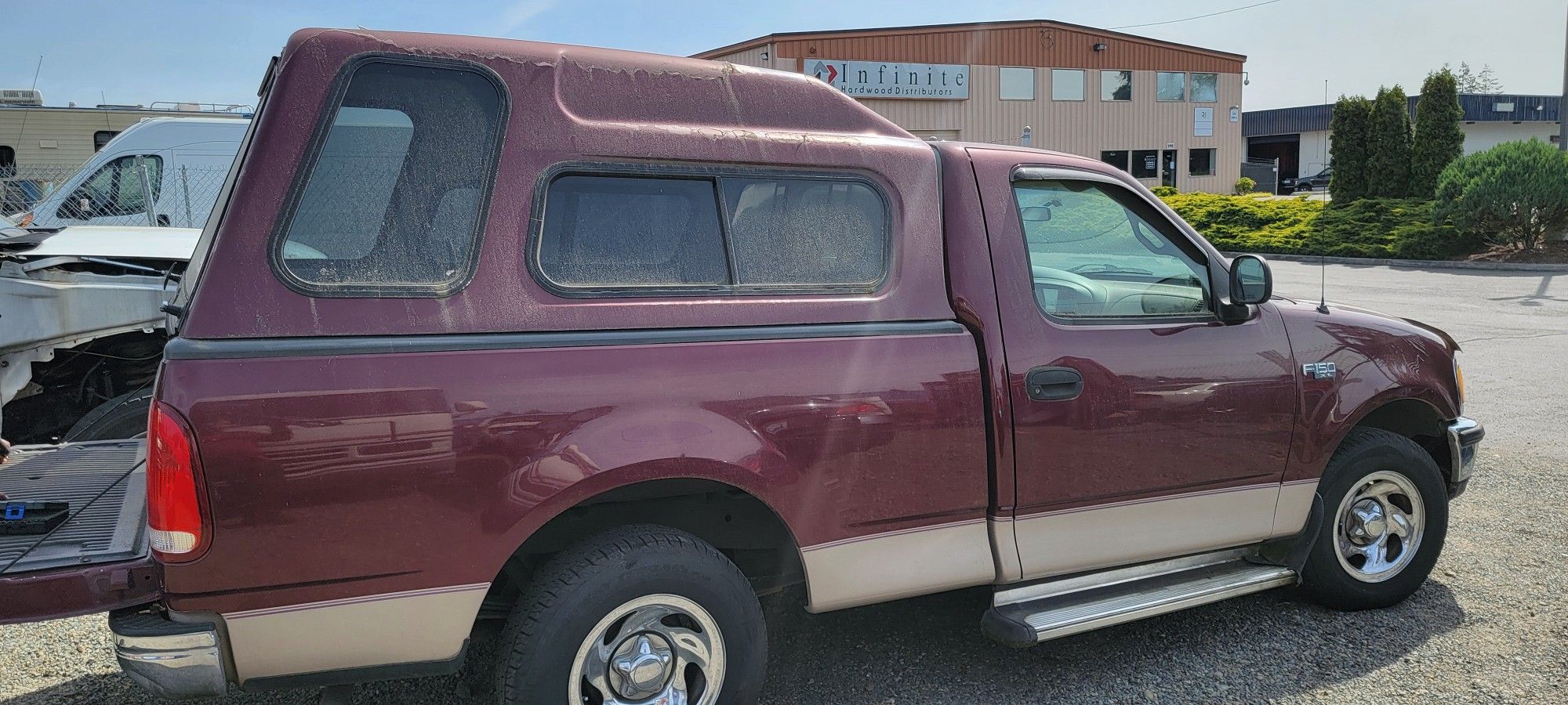 CAMPER