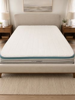 Helix "Sunset" Cal King Mattress - Like New Condition