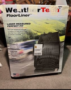 Weather Tech Floor Liner Mats- 2015-2023 Chevrolet, Suburban, GMC o Yukon color Black...NEW