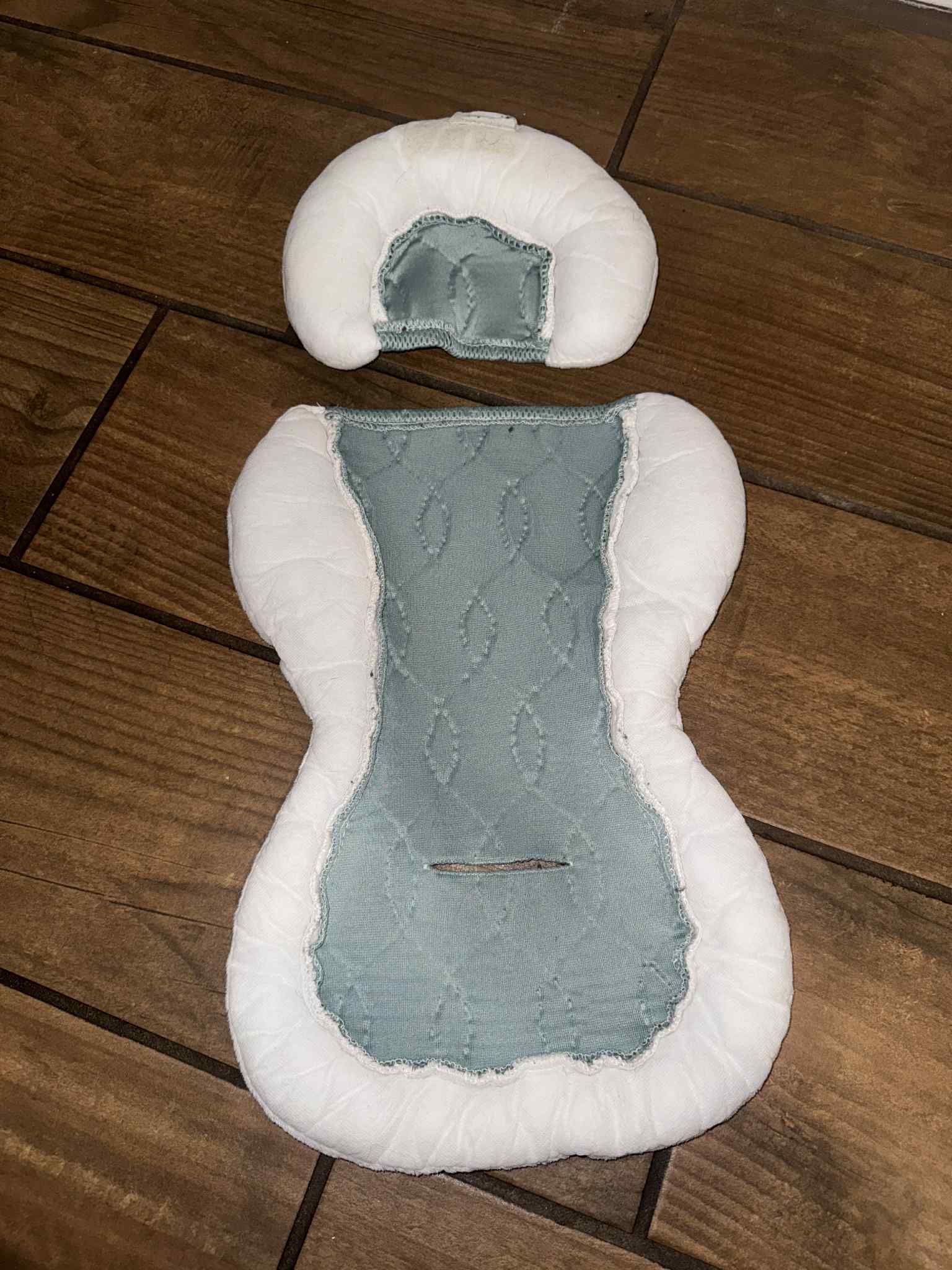 Newborn insert seat pad (use for swing,car seat,bouncer)