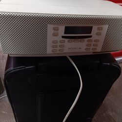 Henry Kloss Model 88 Radio Aux Receiver. Sounds Incredible.