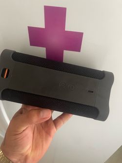 Skull candy speaker