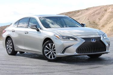 2019 Lexus ES 300h