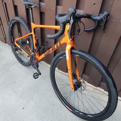 Giant Revolt Carbon