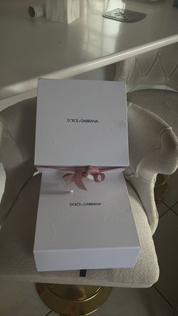 Dolce & Gabbana Gift Boxes Set of 2 ,màs bolsa $60 por las 3 piez