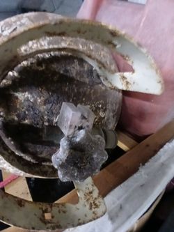 Rusty propane tank.  Can meet at Ralph's to exchange