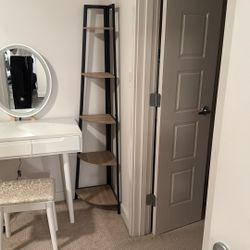 Corner Shelf 