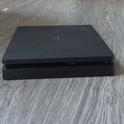Play Station 4 Sli