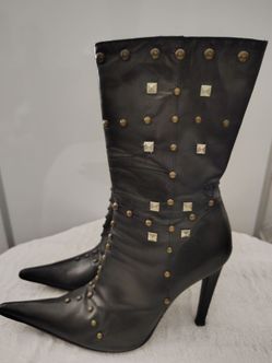Début Italy Studded Leather Boots – Women’s Size 40 (US 9) – Black