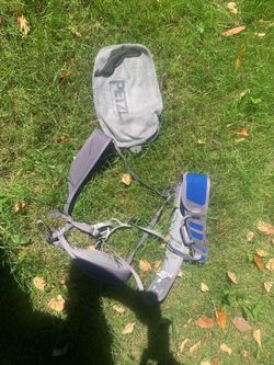 PETZL climbing Harness